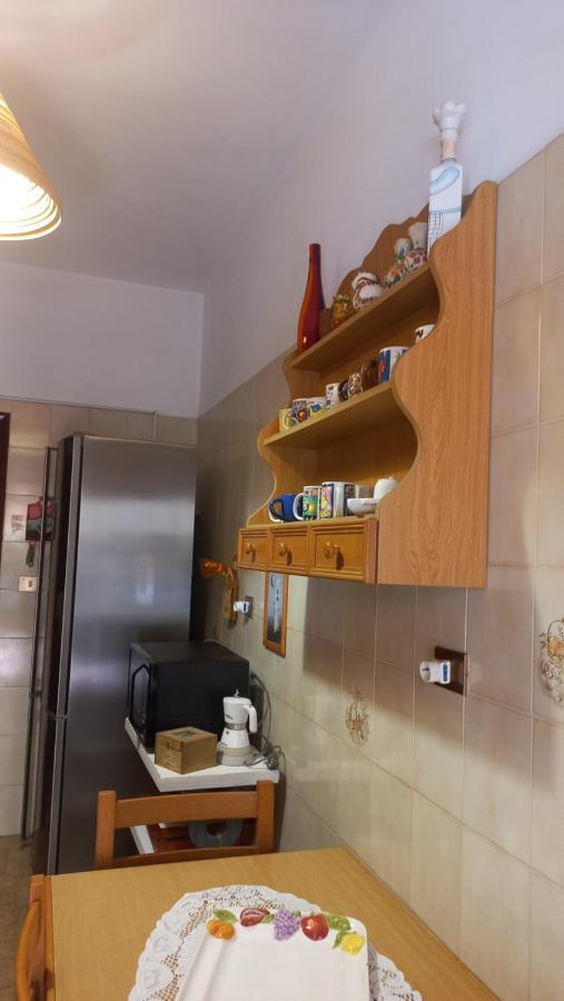 Appartamento Incantevole Al Centro Di Torvaianica Exteriör bild